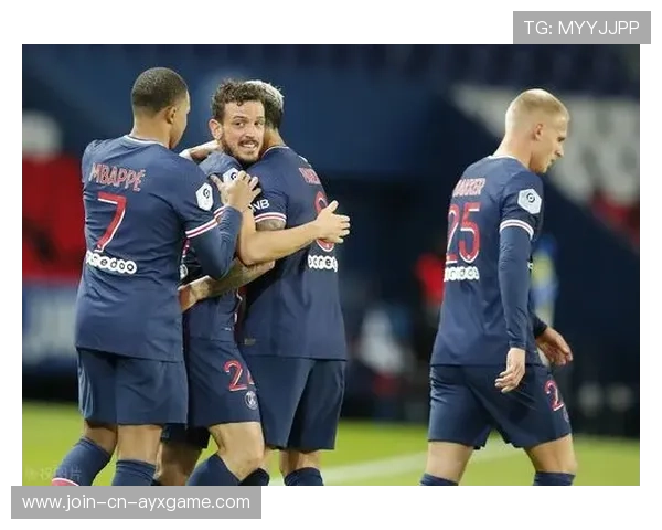 法甲巴黎外围传球准确,锋线获得多次破门机会——揭秘巴黎的进攻新风格